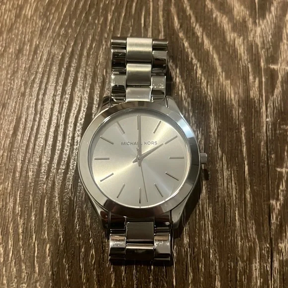 Michael Kors | Accessories | Michael Kors Silver Watch Needs 